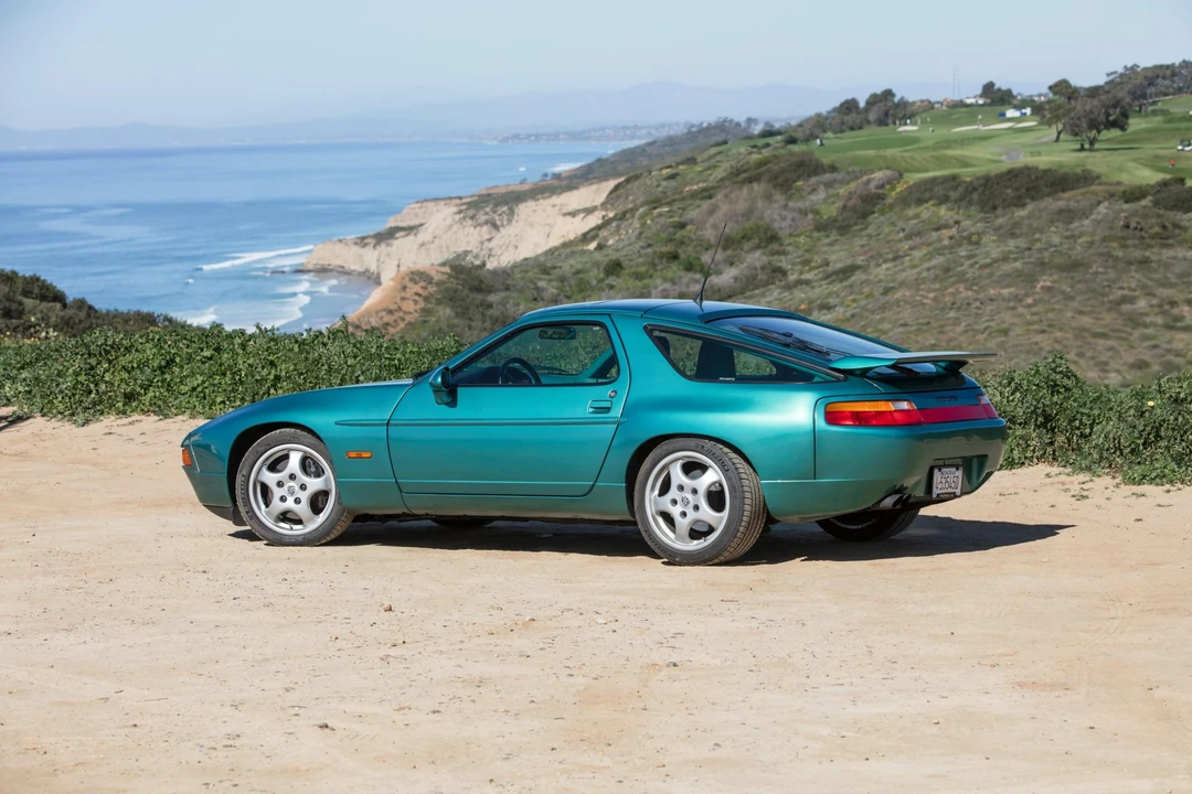 1992 Porsche 928 GTS - Image 18 of 31