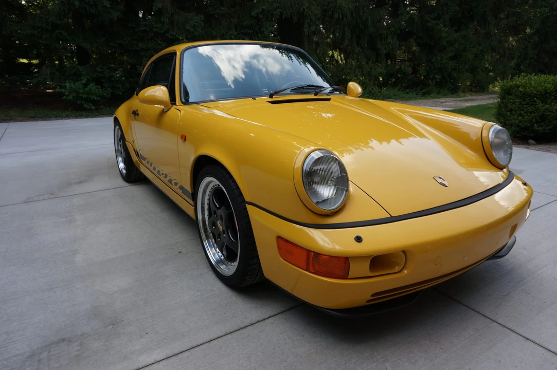 1993 Porsche 964 Carrera 4 - Image 10 of 31