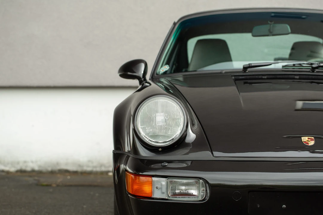 1993 Porsche 964 Turbo - Image 12 of 31