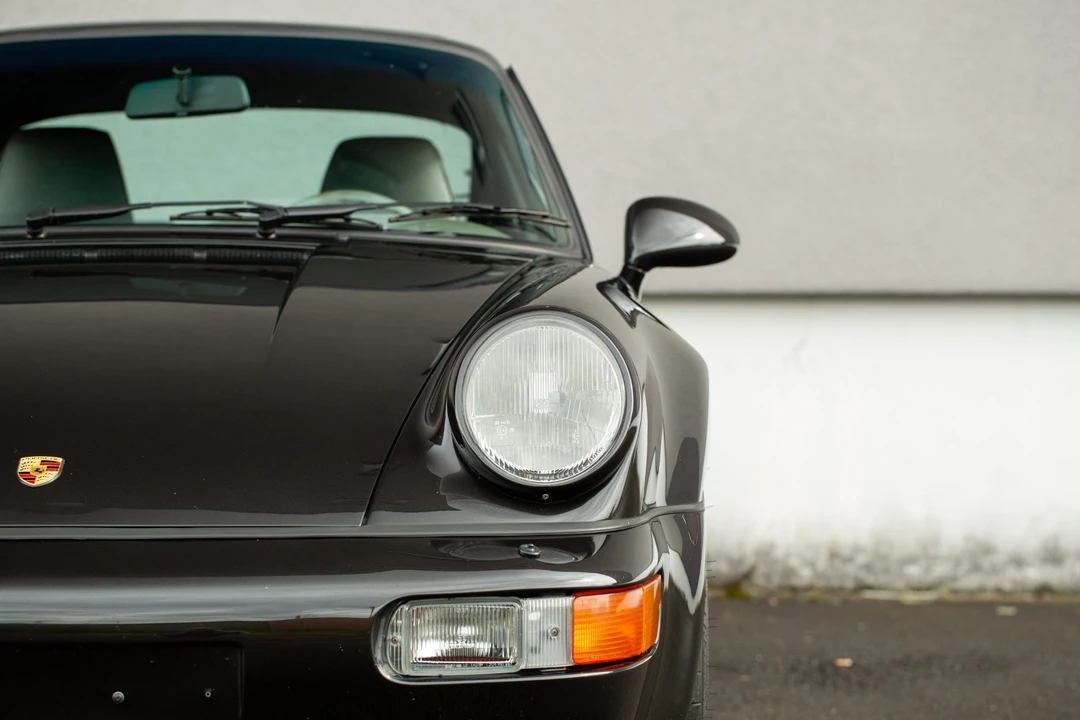 1993 Porsche 964 Turbo - Image 13 of 31