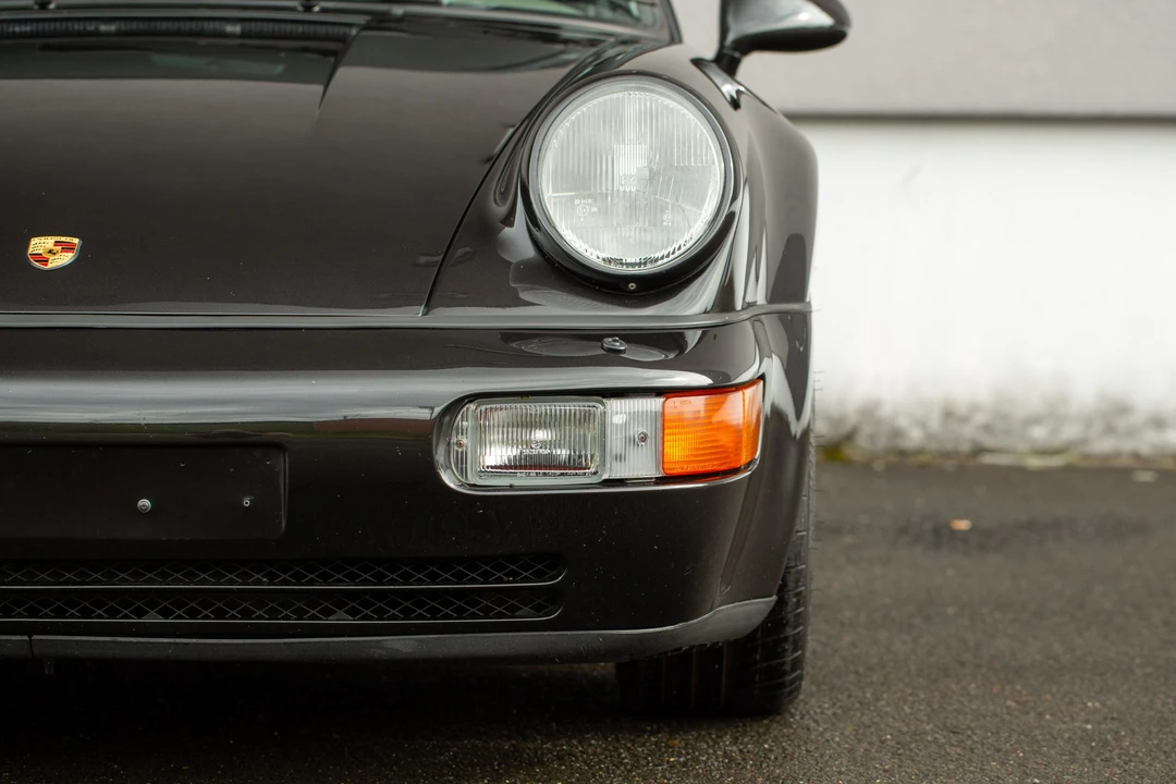 1993 Porsche 964 Turbo - Image 15 of 31