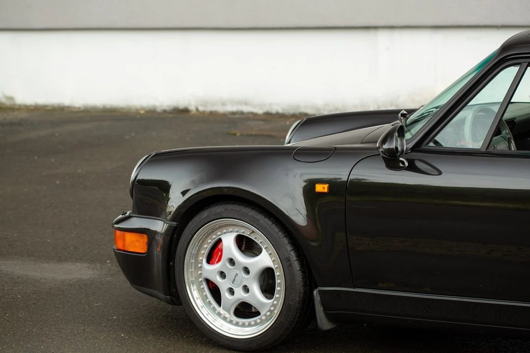 1993 Porsche 964 Turbo - Image 26 of 31