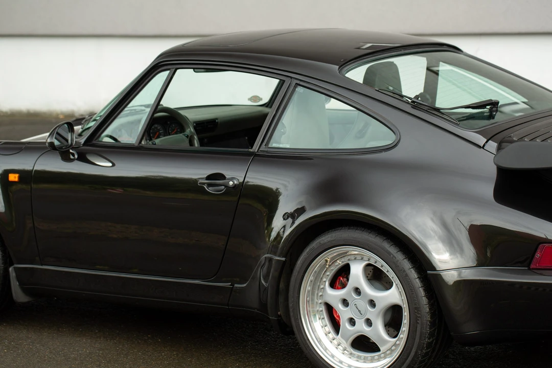 1993 Porsche 964 Turbo - Image 28 of 31