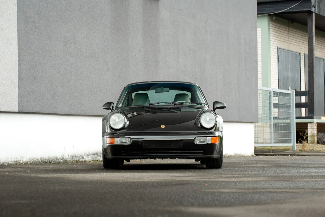 1993 Porsche 964 Turbo - Image 11 of 31