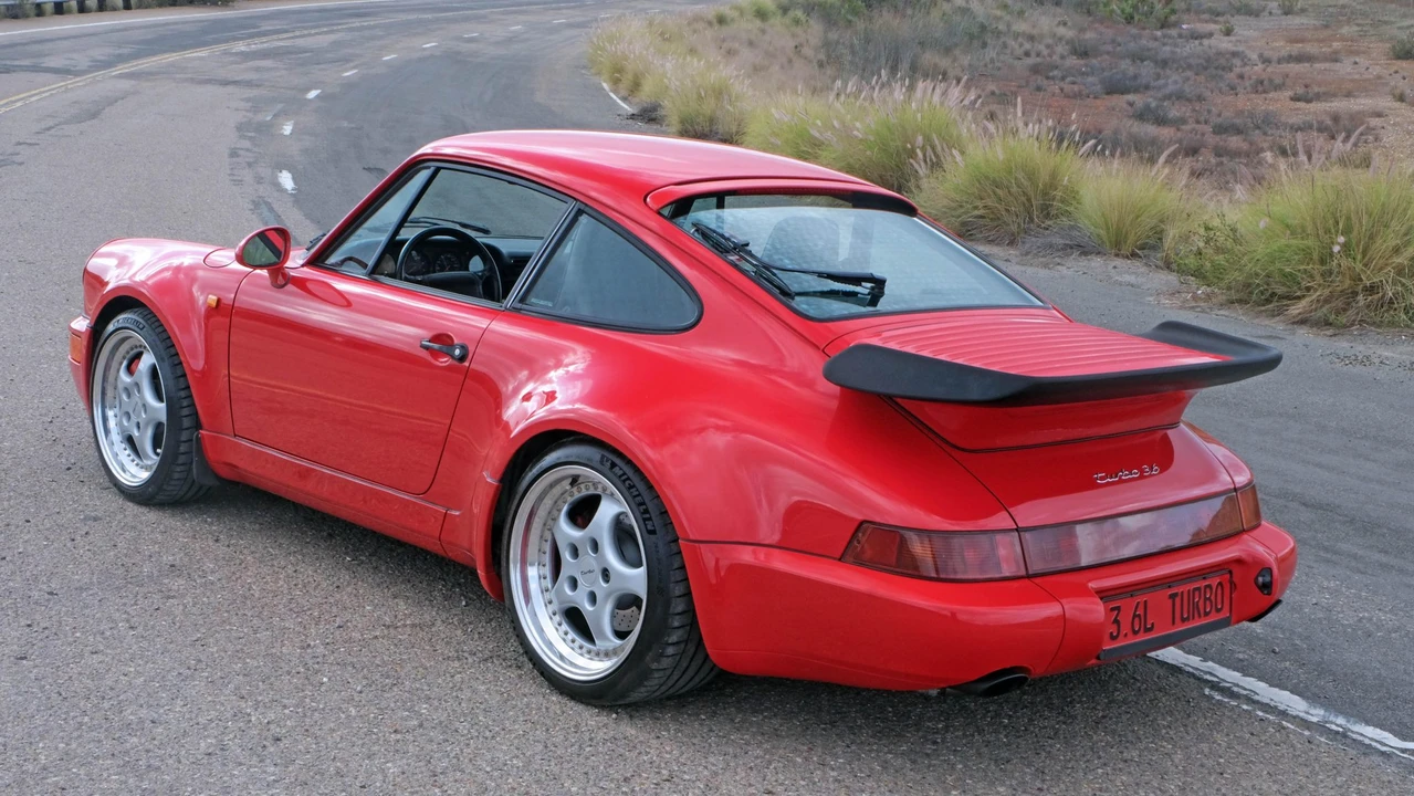 1993 Porsche 964 Turbo - Image 10 of 31