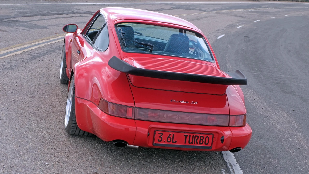 1993 Porsche 964 Turbo - Image 12 of 31