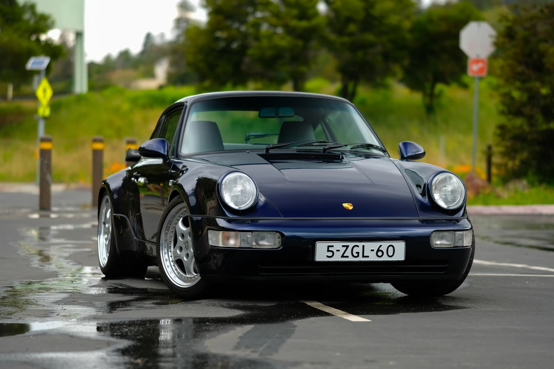 1993 Porsche 964 Turbo - Image 24 of 31