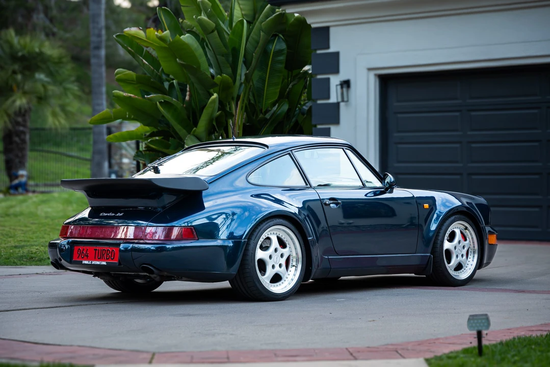 1993 Porsche 964 Turbo - Image 15 of 31