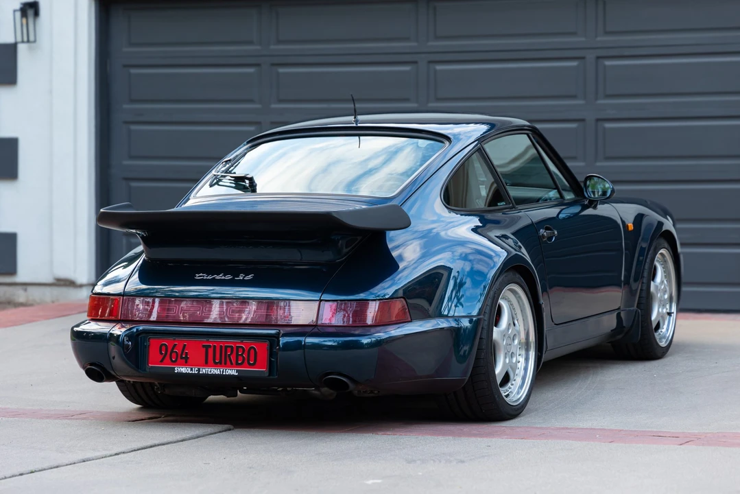 1993 Porsche 964 Turbo - Image 17 of 31