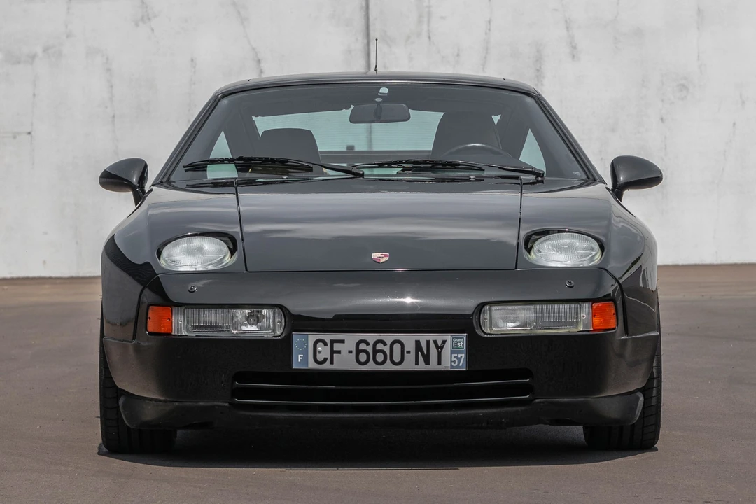 1993 Porsche 928 GTS - Image 14 of 31