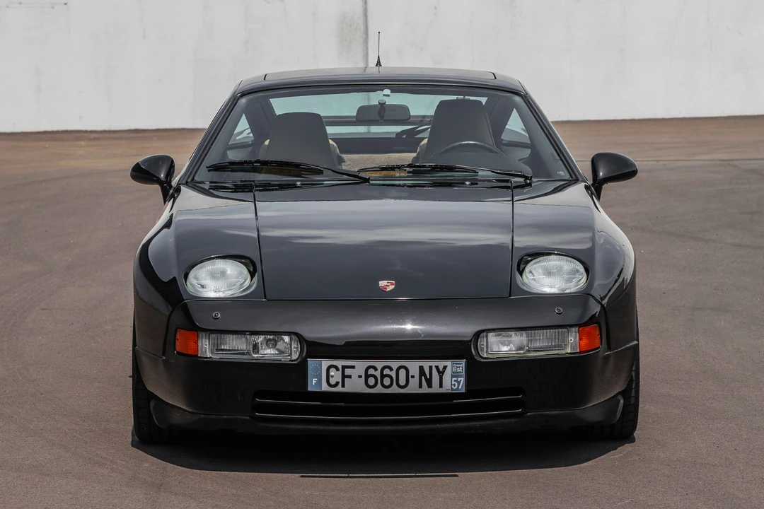 1993 Porsche 928 GTS - Image 13 of 31