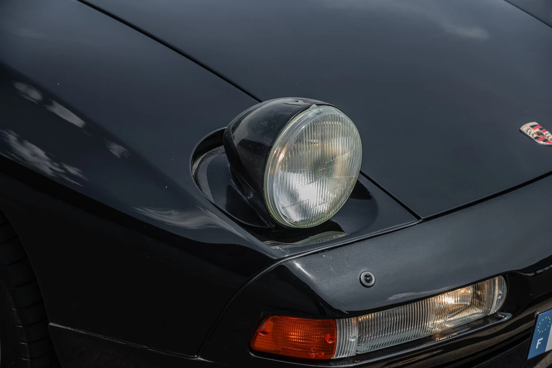 1993 Porsche 928 GTS - Image 18 of 31