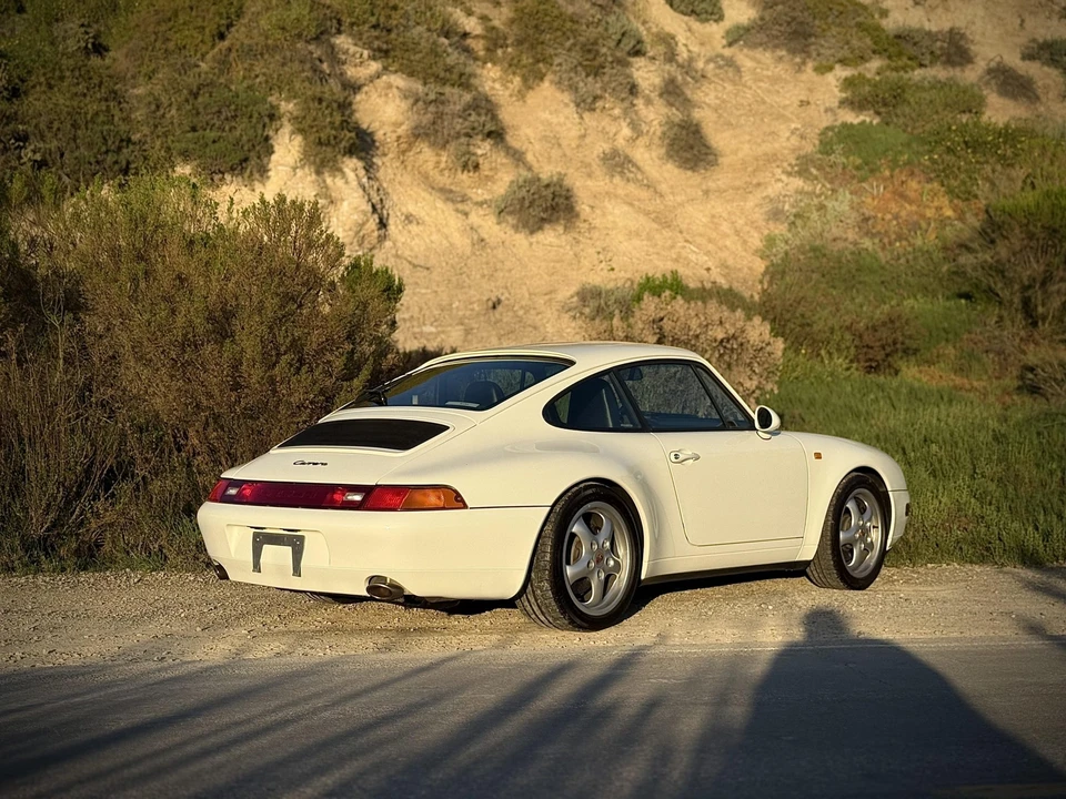 1994 Porsche 964 Carrera - Image 14 of 31