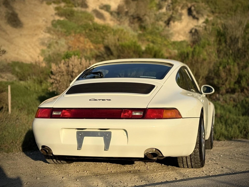 1994 Porsche 964 Carrera - Image 16 of 31