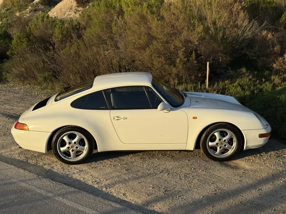 1994 Porsche 964 Carrera - Image 13 of 31