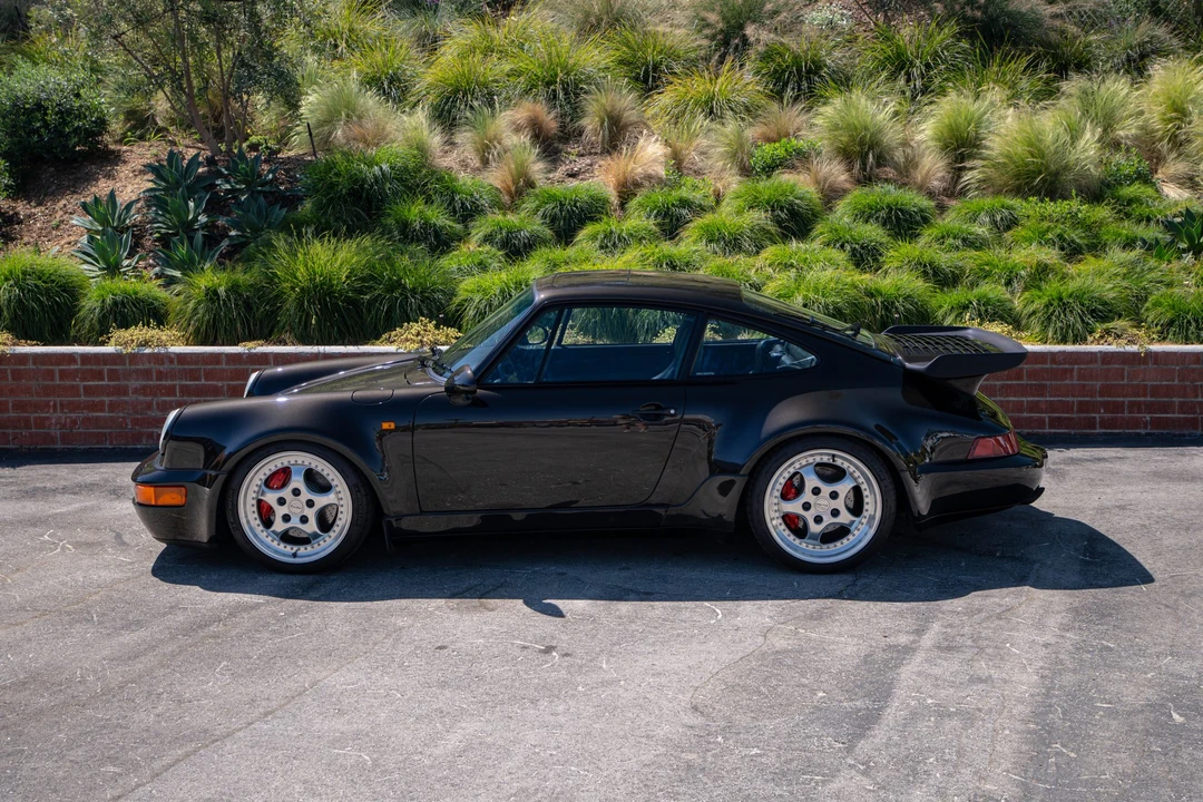 1994 Porsche 964 Turbo - Image 9 of 31