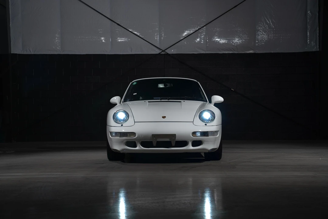 1995 Porsche 993 Carrera - Image 2 of 17