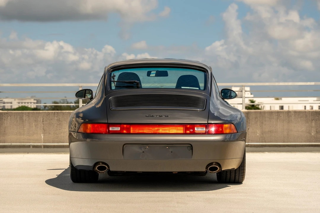 1995 Porsche 993 Carrera - Image 8 of 31