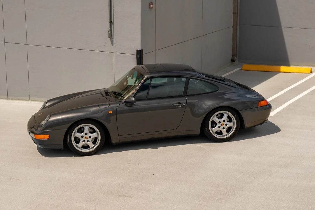 1995 Porsche 993 Carrera - Image 10 of 31