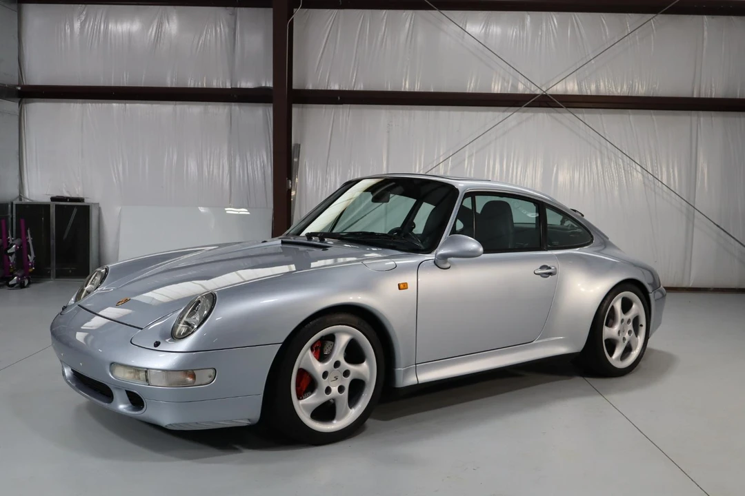 1996 Porsche 993 Carrera 4S - Image 2 of 31