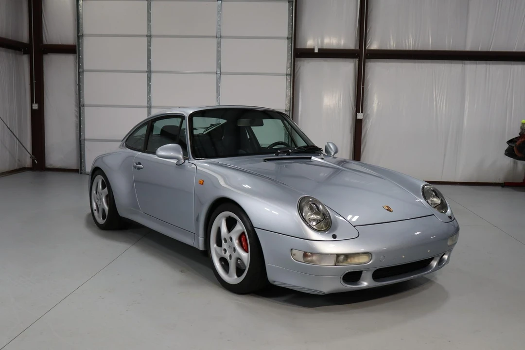 1996 Porsche 993 Carrera 4S - Image 10 of 31