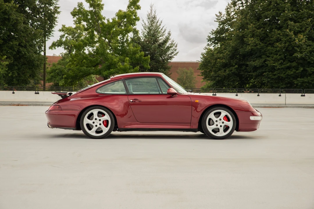 1996 Porsche 993 Carrera 4S - Image 17 of 31