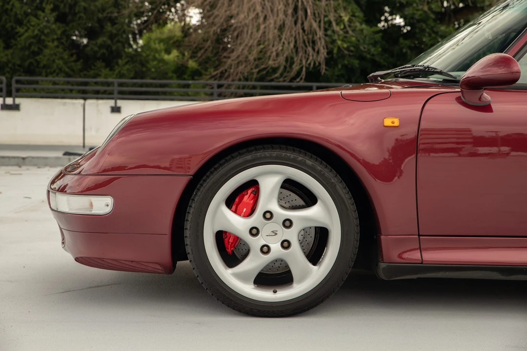 1996 Porsche 993 Carrera 4S - Image 18 of 31