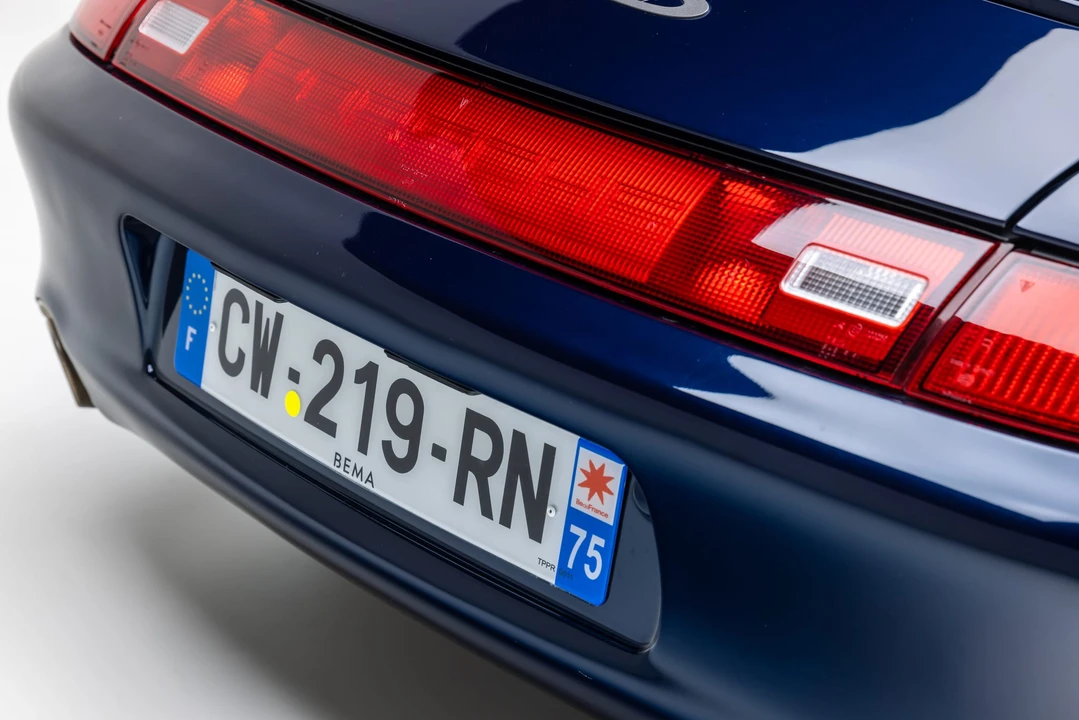 1997 Porsche 993 Carrera 4S - Image 20 of 31