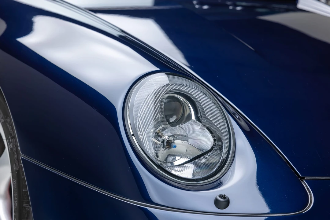 1997 Porsche 993 Carrera 4S - Image 24 of 31