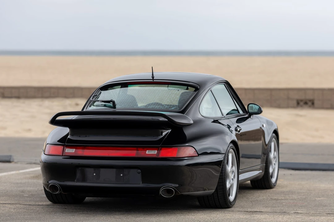 1997 Porsche 993 Carrera 4S - Image 22 of 31