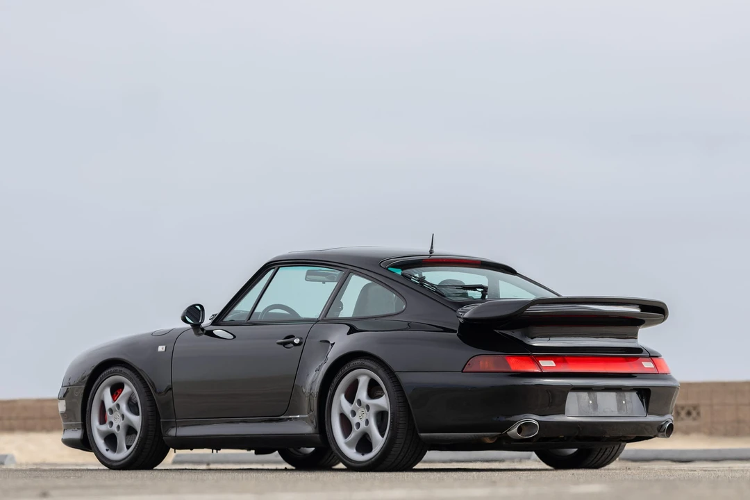 1997 Porsche 993 Carrera 4S - Image 26 of 31