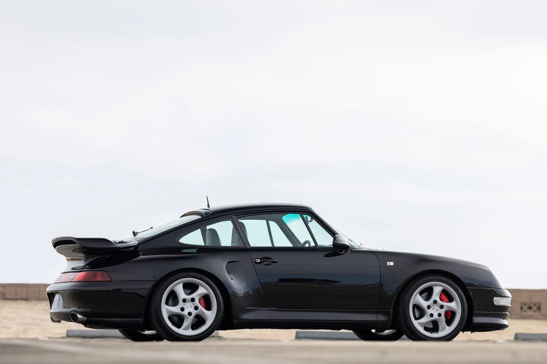 1997 Porsche 993 Carrera 4S - Image 19 of 31