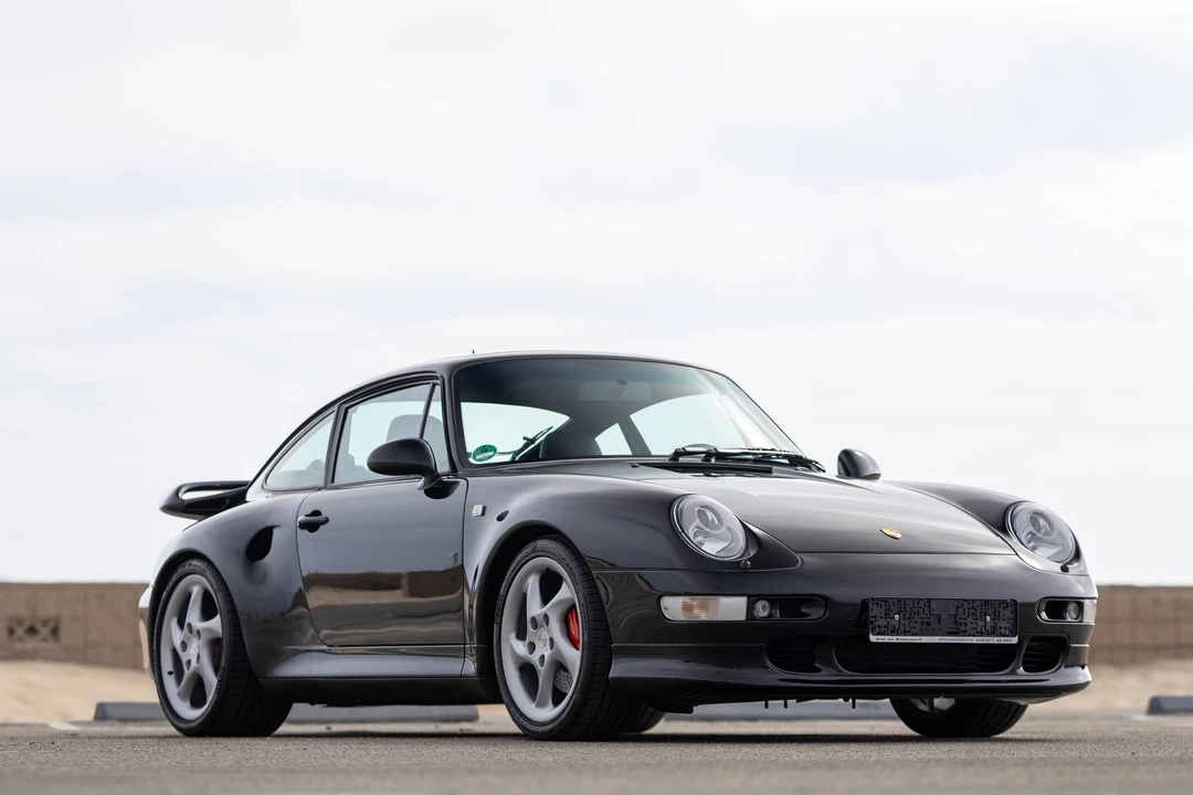 1997 Porsche 993 Carrera 4S - Image 13 of 31