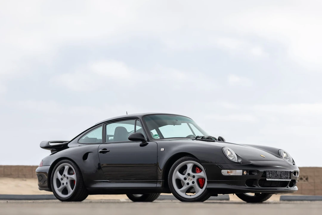 1997 Porsche 993 Carrera 4S - Image 14 of 31