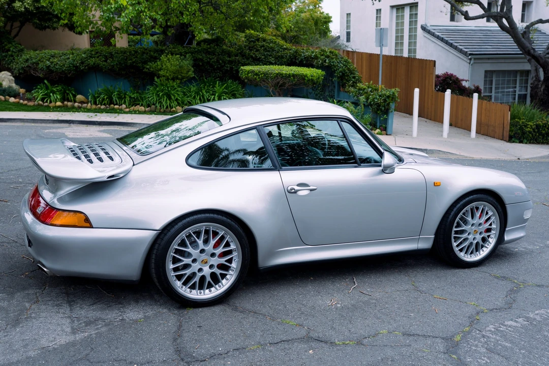 1997 Porsche 993 Carrera - Image 10 of 31