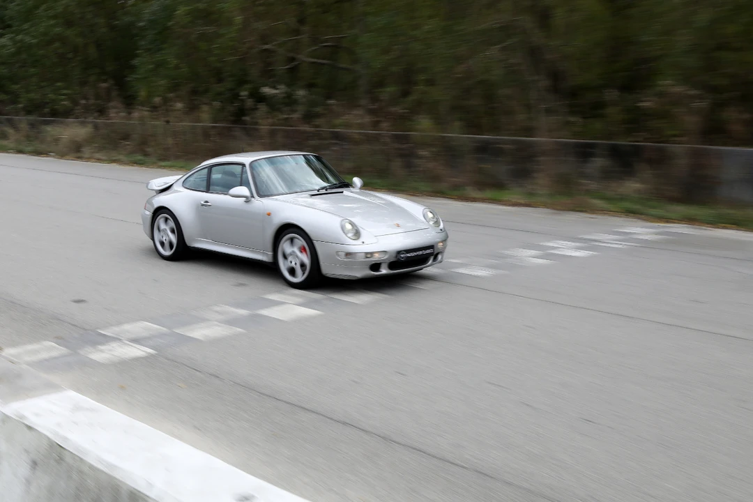 1997 Porsche 993 Turbo - Image 17 of 31