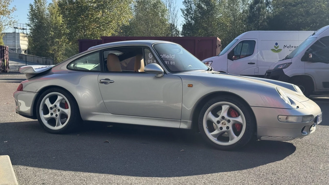 1998 Porsche 993 Turbo - Image 17 of 31