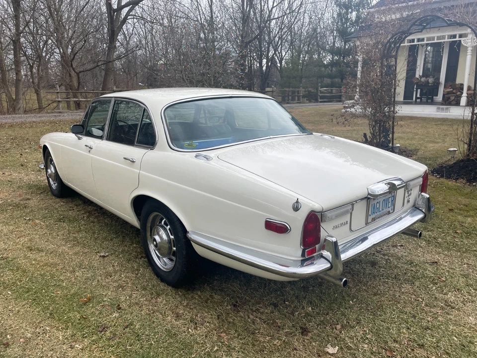 1973 Jaguar XJ Series 1 - Image 4 of 16