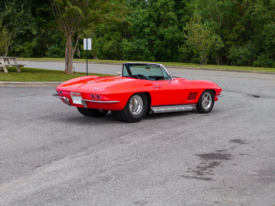1967 Chevrolet Corvette C2 - Image 10 of 31