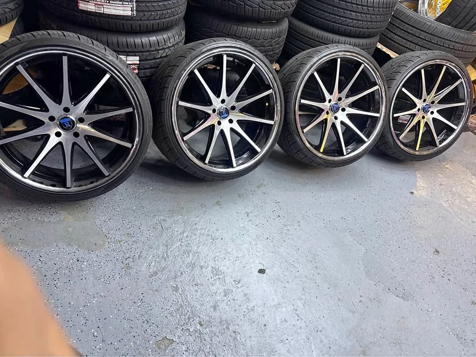 Parts & Memorabilia Other Wheels - Image 1 of 10