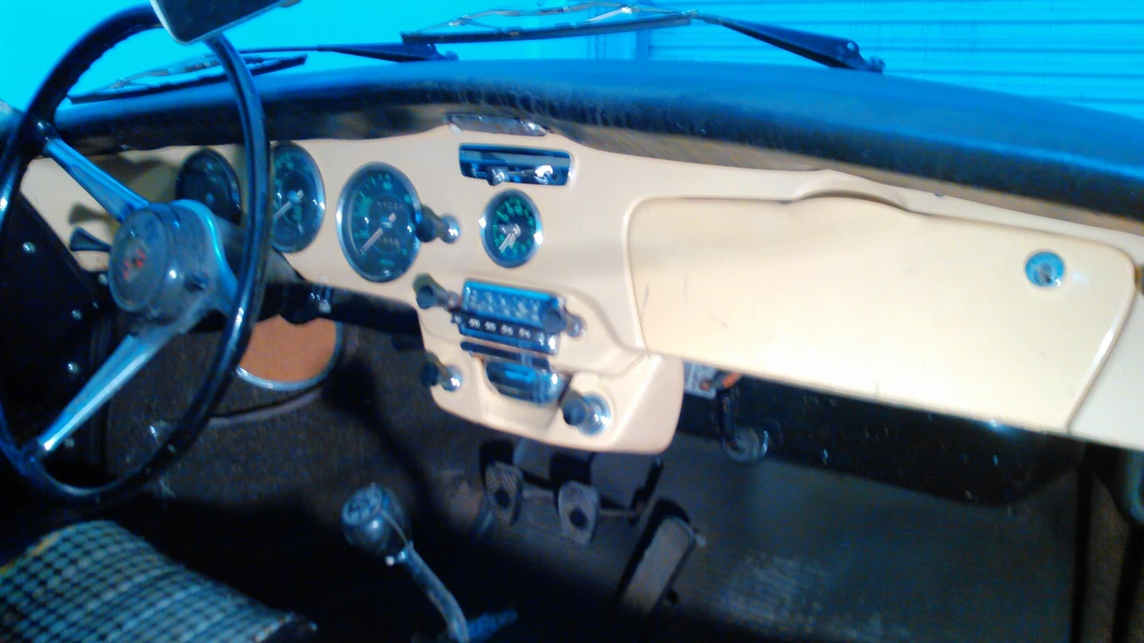 1965 Porsche 356 C - Image 9 of 31