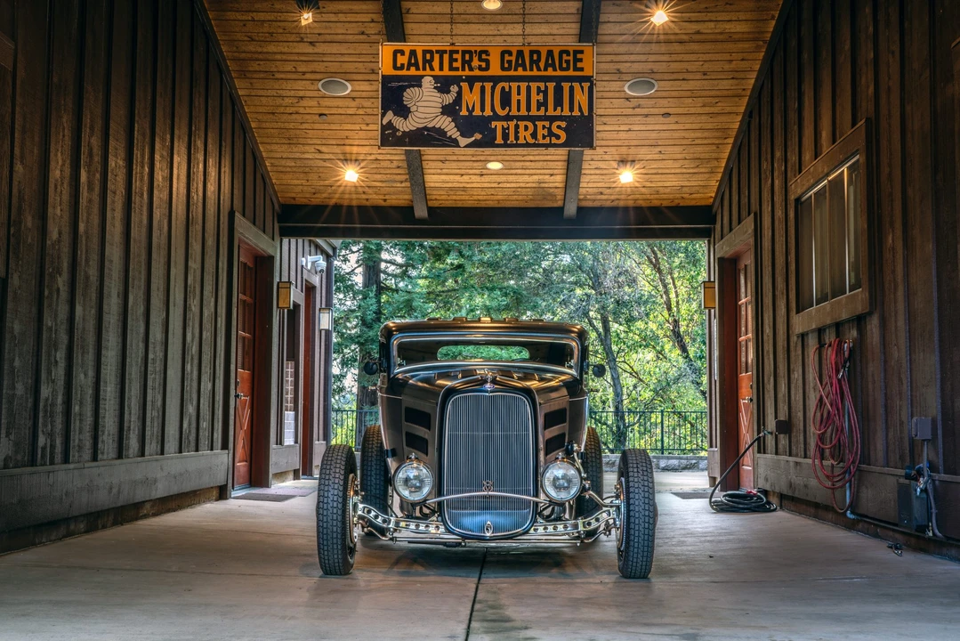 Ford Hot Rod - Image 2 of 31