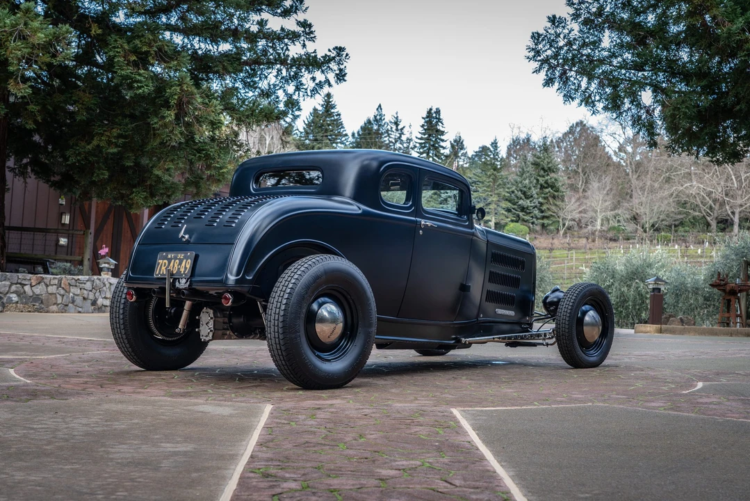 Ford Hot Rod - Image 11 of 31