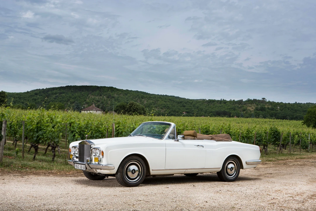 Rolls-Royce Corniche Series I - Image 2 of 15