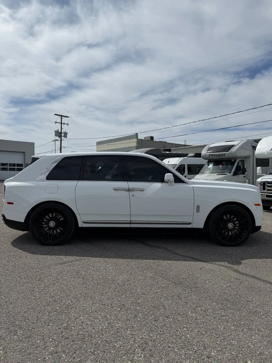 Rolls-Royce Cullinan - Image 4 of 4