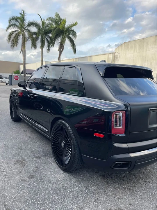 Rolls-Royce Cullinan - Image 7 of 7