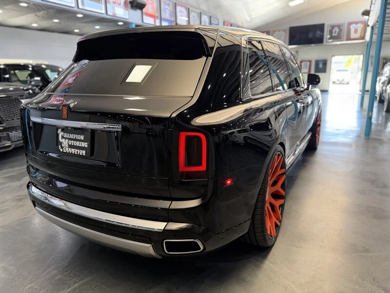 2019 Rolls-Royce Cullinan - Image 6 of 16