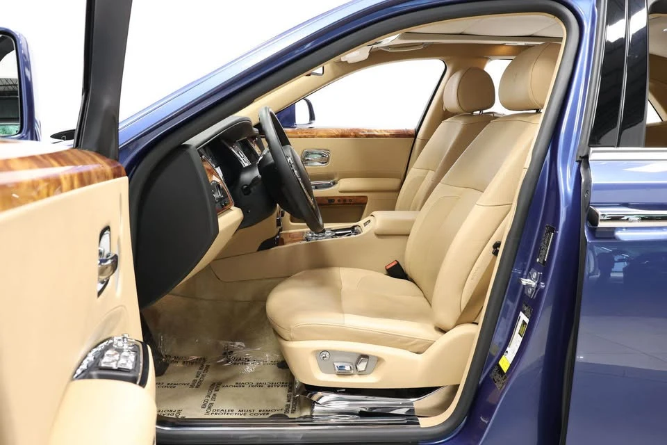 2010 Rolls-Royce Ghost - Image 6 of 10