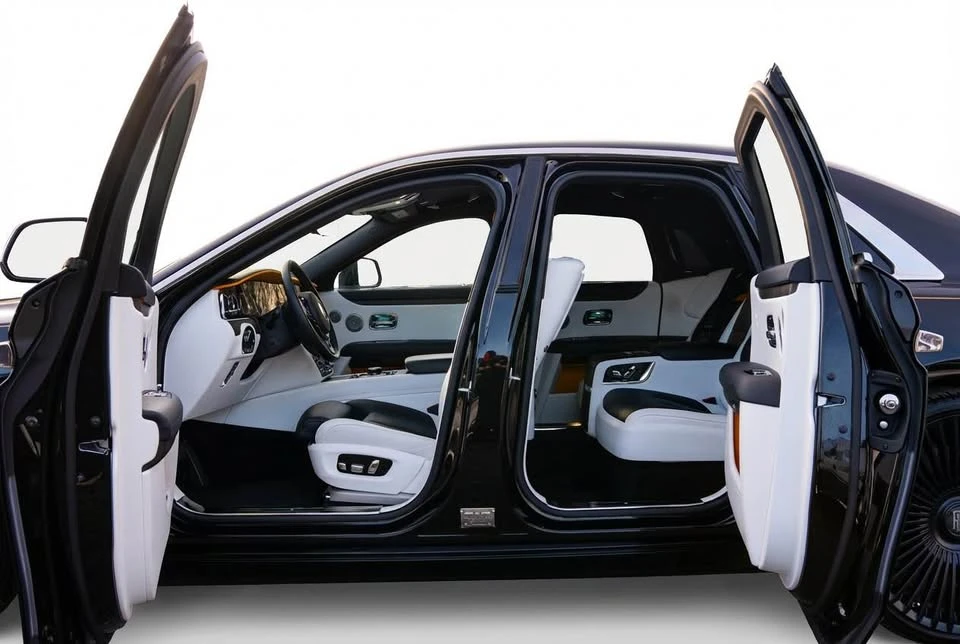 Rolls-Royce Ghost - Image 8 of 10