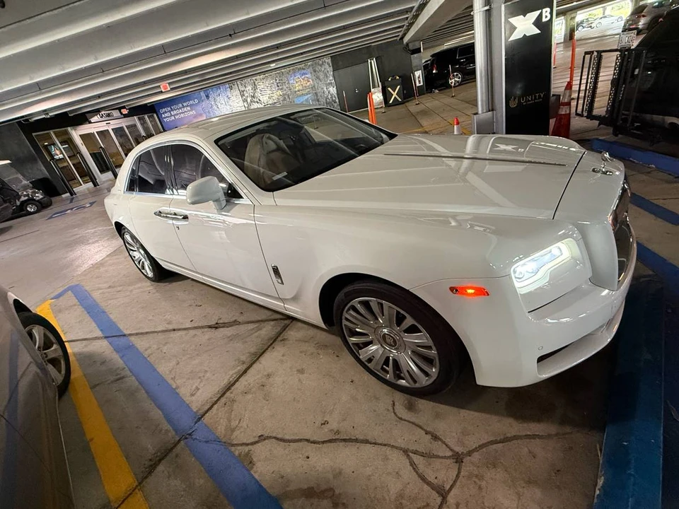 2018 Rolls-Royce Ghost 1st Gen - Image 3 of 5